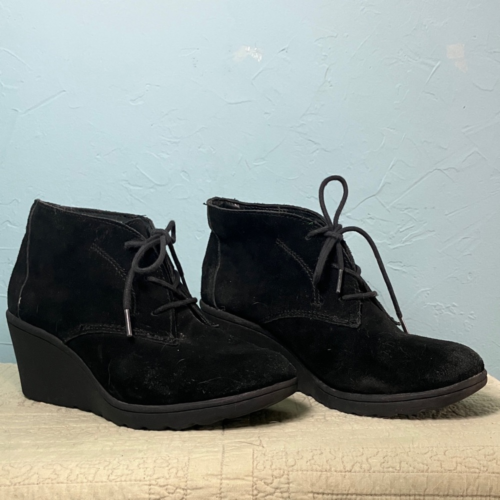 White Mountain Black Suede Lace-Up Wedge Ankle Booties
